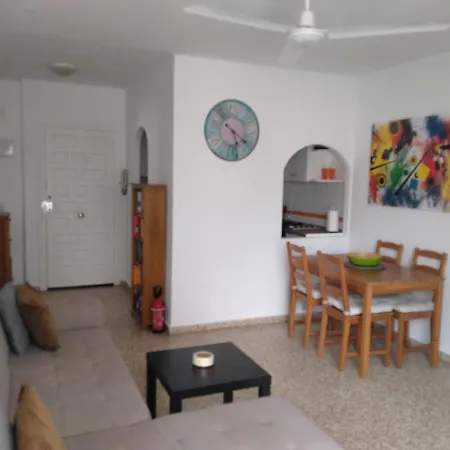 Spacious 1 Bedroom Apartment, Centre 3i Apartment *