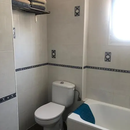 Spacious 1 Bedroom Apartment, Centre 3i *