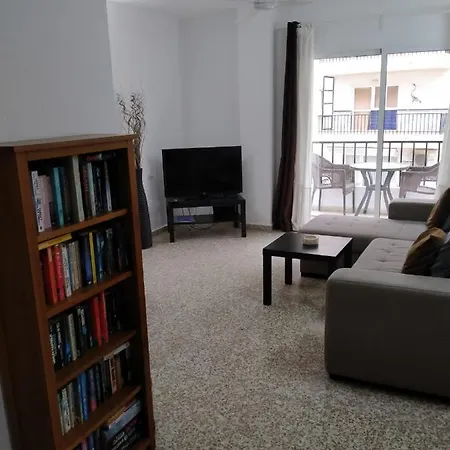 Spacious 1 Bedroom Apartment, Centre 3i Apartment Nerja