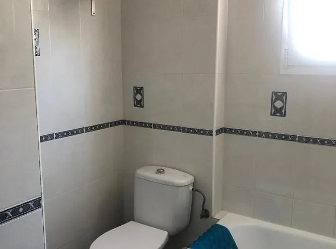 Spacious 1 Bedroom Apartment, Centre 3i *