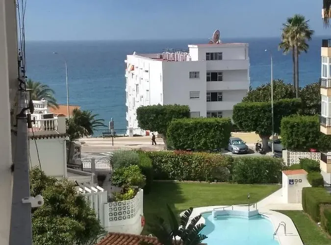 Spacious 1 Bedroom Apartment, Centre 3i Apartment