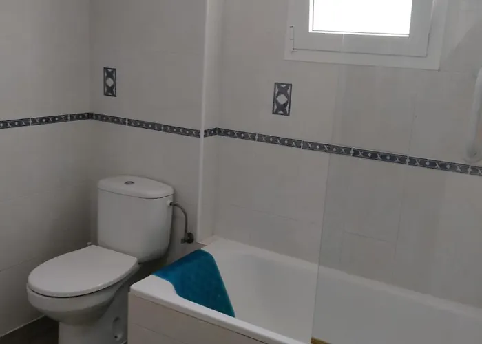 Spacious 1 Bedroom Apartment, Centre 3i Lejlighed Nerja